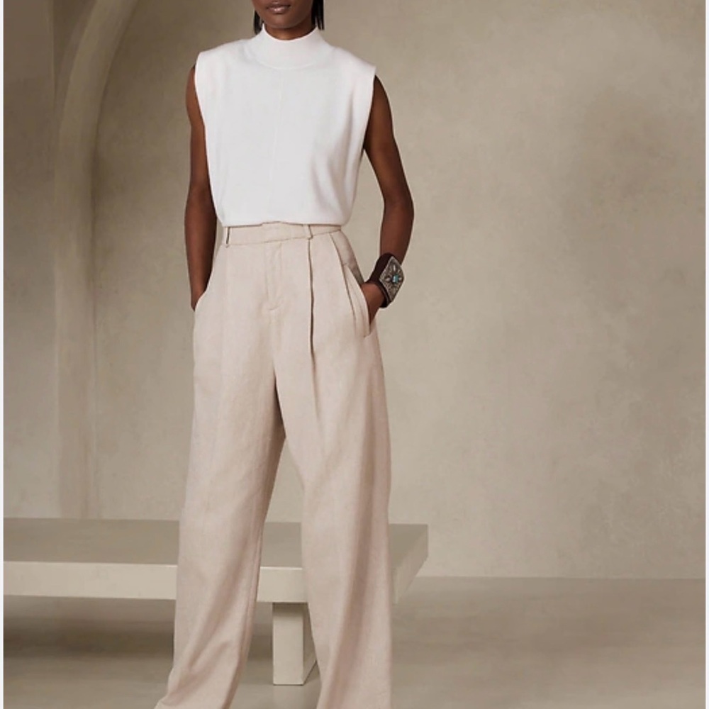 Banana Republic High-Waist Wide Leg Pants - Cream/Tan